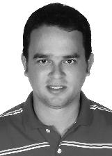 RUBENS LEAL