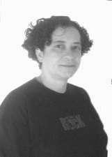 ÂNGELA DE CASTRO / DENTISTA