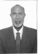 ÉLE LUCAS U PROFESSOR