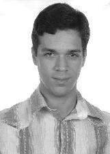 LEANDRO TAVARES