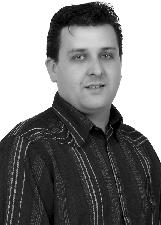 FÁBIO PAPA-TÉIS