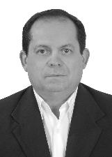 PROFESSOR  LÉO