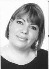 MARLI MOMBAQUE SCHNEIDER