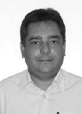 HUGO DOURADO
