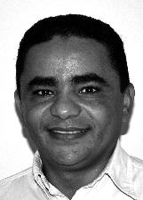 LOURIVAN GOMES