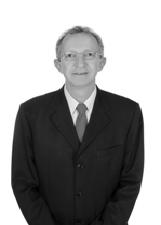 PROFESSOR PAULINO
