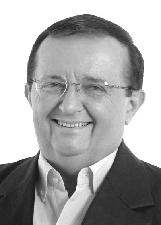 DR GUSTAVO