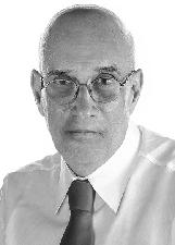 DR. PAULO AREAL