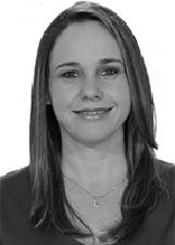 ELIANA PETRELLI