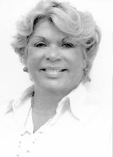 REGINA NEVES