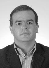 EDUARDO RAVA
