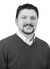 MAURICIO CASARIN