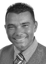 CARLOS HIROSHI