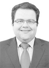 DOUGLAS VASCONCELOS BERNARDES