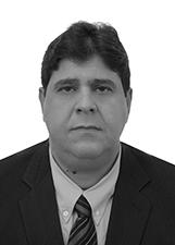 DR. FLAVIO DE CASTRO