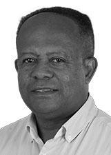 JÚLIO DE CAMAÇARI