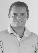 ROGERIO TAVARES