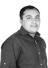ADRIANO SIQUEIRA
