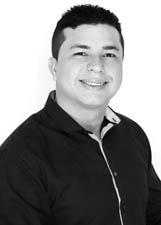 THIAGO RESENHA