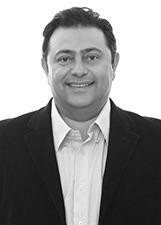 DR MAURICIO