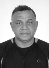 LEONARDO TOPA TUDO