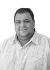 PRETO DO ZÉ LUCAS
