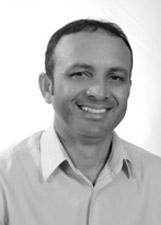 PROFESSOR MESSIAS