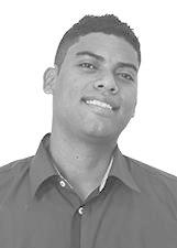 VINICIUS TOLEDO