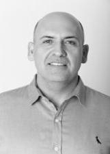 DR FERNANDO