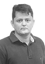 UELITON BRIZON