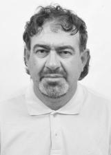 ELTON P.AZ
