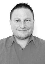 TONI BENAZZI