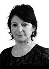 ELAINE ARNECKE