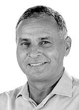 TONY BORGES