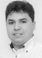 PROFESSOR WANDERLEY