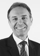 DR. FERNANDO FARIAS