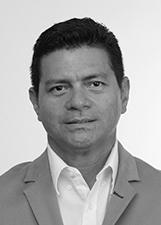 ALZENIR ARAÚJO