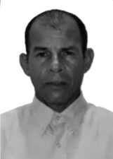 VAL GOMES