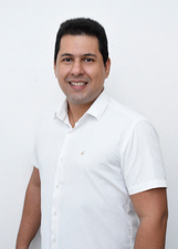 PROFESSOR DIEGO