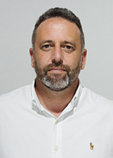 LEANDRO ALMEIDA
