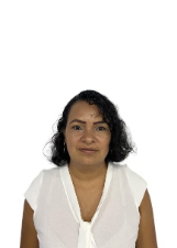 NÚBIA BRITO