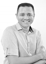 ROBERTO MOURA