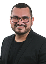 ROBERTO REGIS