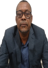 PROFESSOR WELLINGTON MENDES