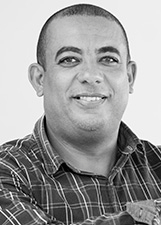 LÉO GOLEIRO