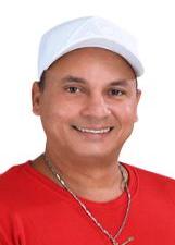 JUNIOR MOURA