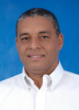 DAVID LEAL