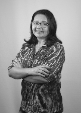 SELMA LEAL