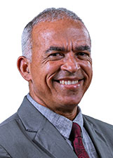 ROBERTO ADONES