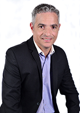 TIAGO PINA